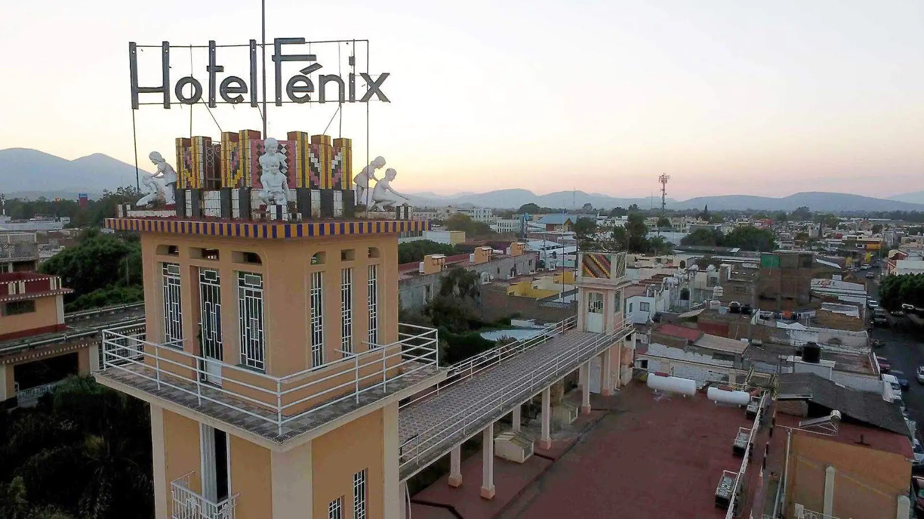 Hotel Fénix Zamora Michoacán (Francisco Hernández)